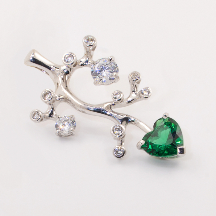 Elegance pendant with stones 2